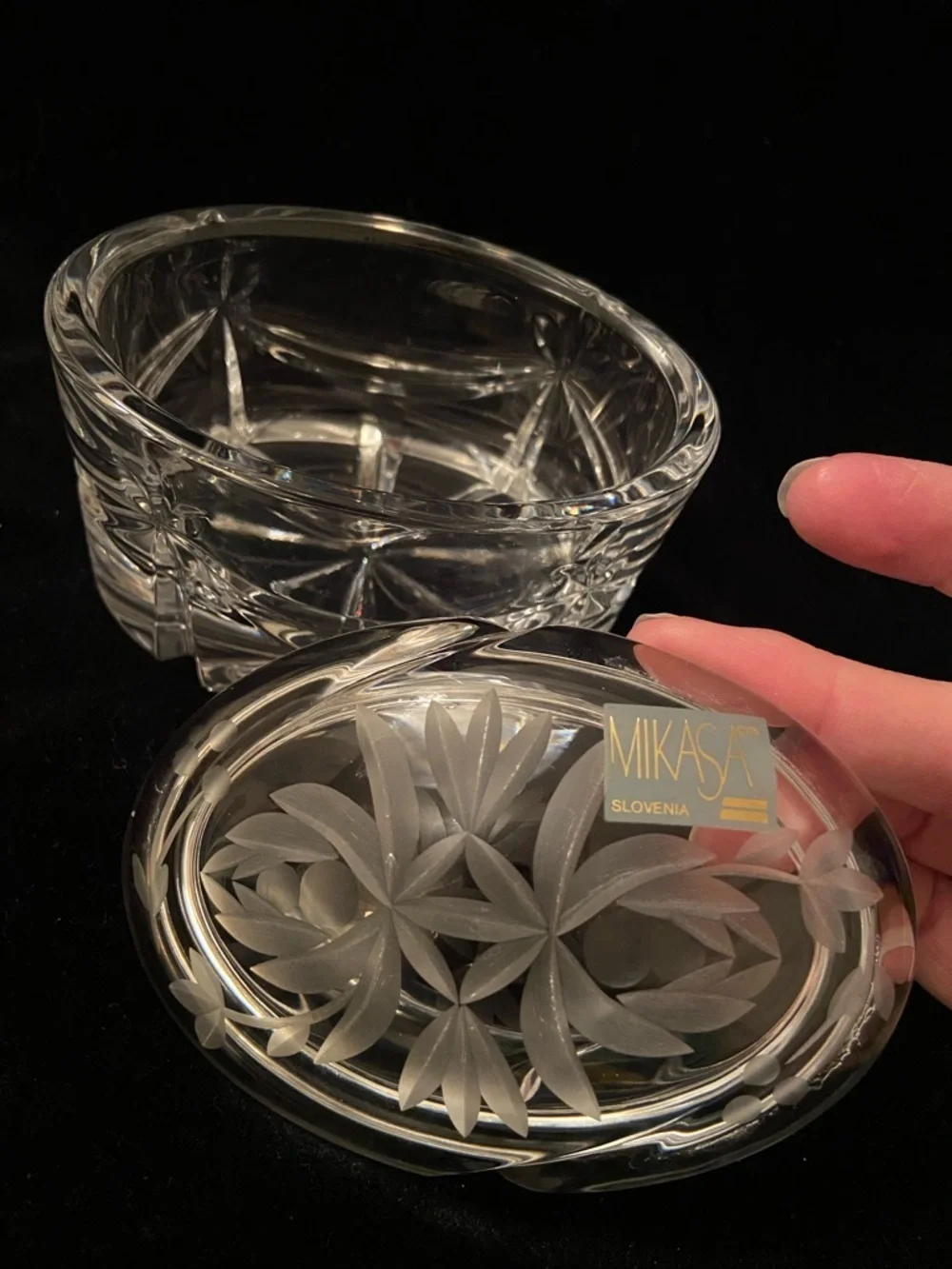 Vintage MIKASA Cut Crystal Floral Lidded Jewelry Trinket Box Oval Heavy